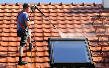 roof cleaning Bohemia